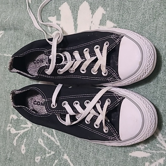 Converse size 9 - Picture 4 of 4